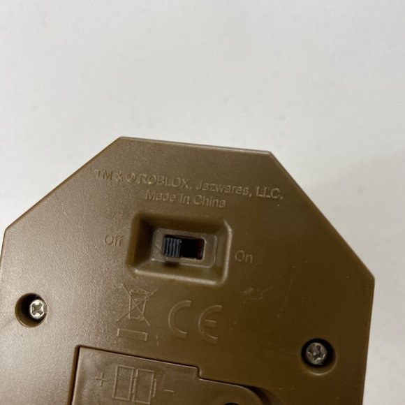 Roblox Deluxe Playset Jailbreak Museum Heist Loose Pharaoh with Lighted Display - Picture 6 of 6